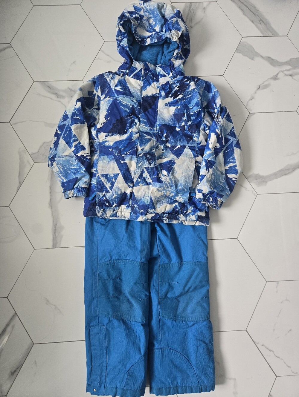 Blue Geometric Snow Jacket and Pants Set Boys 5-6